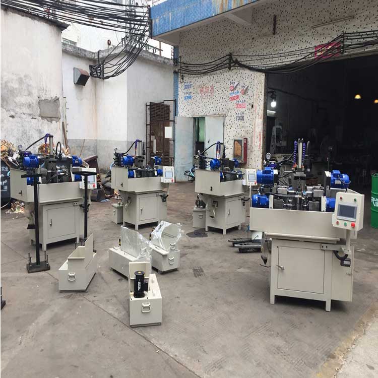 ȫ�Ԅ�(d��ng)�@�׵��ǙC